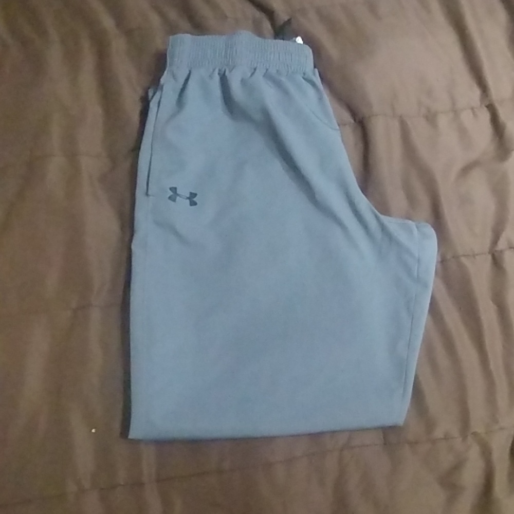 Under Armour sweats